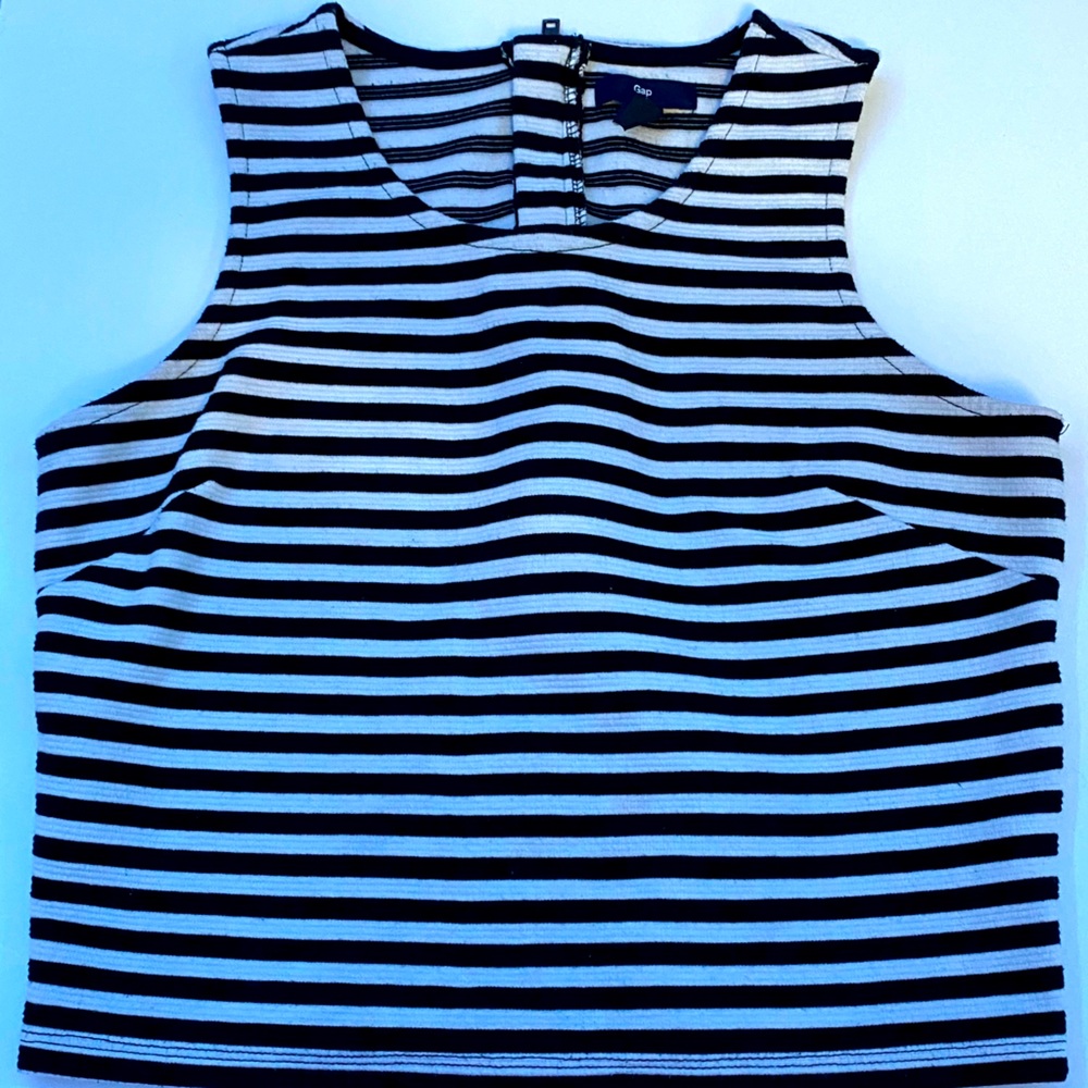 GAP tank top